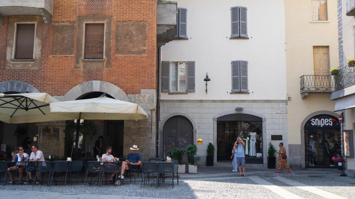 Alloggio Del 1400 Nel Cuore Del Centro Storico A 2 Min Dal Porto E Con 2 Bici Gratuite كومو المظهر الخارجي الصورة
