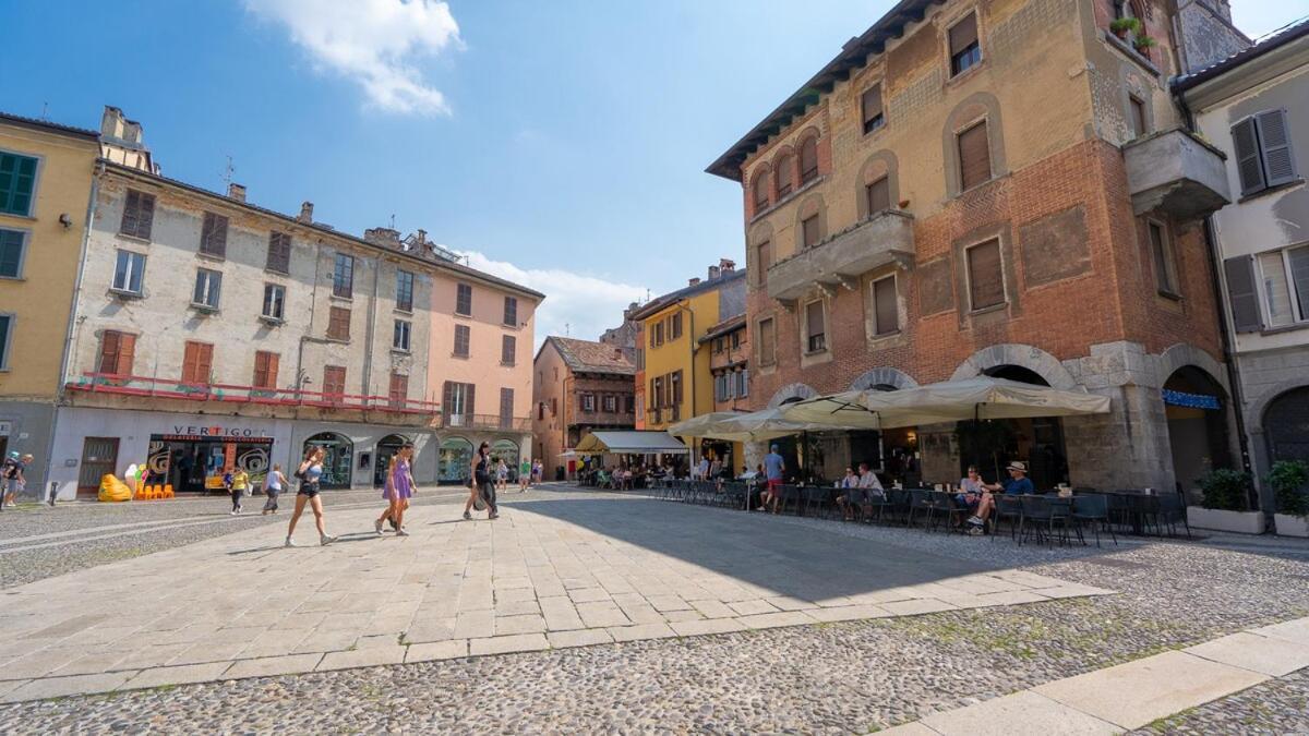 Alloggio Del 1400 Nel Cuore Del Centro Storico A 2 Min Dal Porto E Con 2 Bici Gratuite كومو المظهر الخارجي الصورة